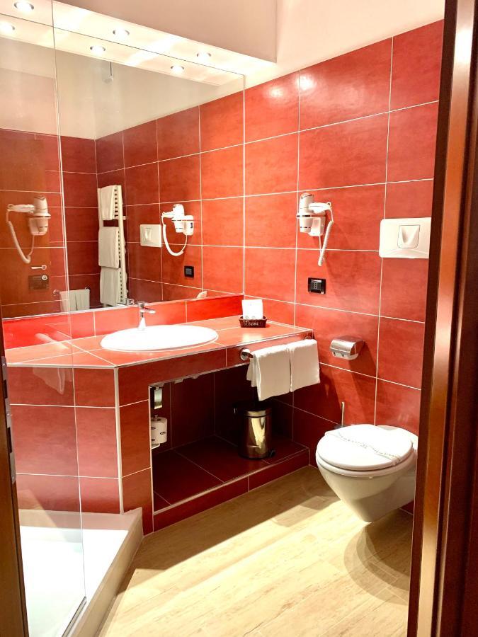 Hotel Grillo Assemini Eksteriør billede