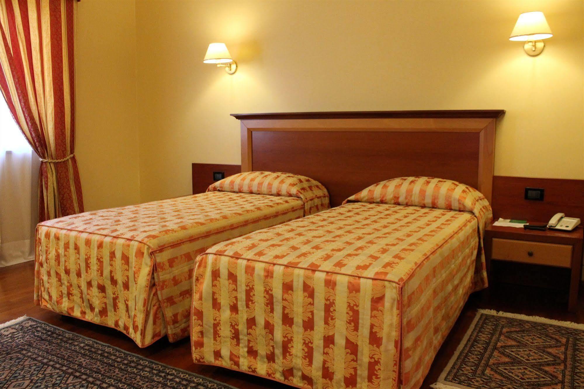 Hotel Grillo Assemini Eksteriør billede